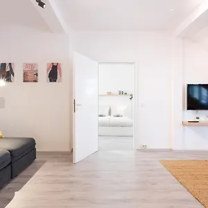  Apartment 2 Bedroom Floor Direct On Marienplatz Germany
